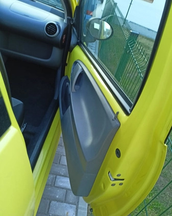 Peugeot 107 cena 5500 przebieg: 114026, rok produkcji 2007 z Halinów małe 106
